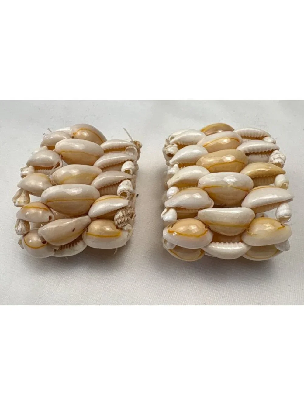 Shell Stretch Napkin Rings Handmade Philippines Natural Cowrie Shells Set